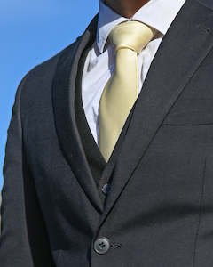 WEDDING SUIT HIRE | Gold Silk-look Tie TO HIRE