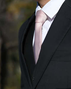 WEDDING SUIT HIRE | Pale Pink Silk-look Tie TO HIRE