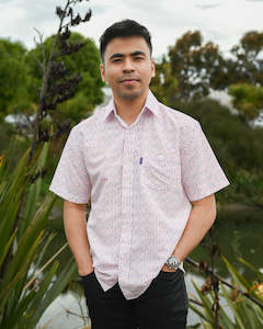 Portobello Road | Short-sleeve Shirt | Iron-cheater Fabric | Leaf Motif