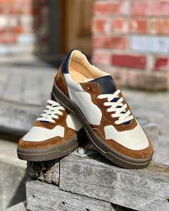 Italiano | Casual Sports-style Leather Shoe | Tan & White | CLEARANCE