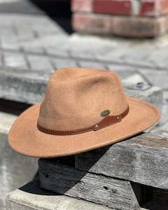 Electric Pukeko | Findlay | Wide-brim Hat | 100% Wool | Tan