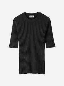 Fine Knit Rib T-Shirt in Black