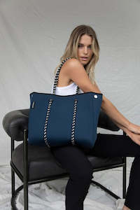 The Sorrento Tote Bag // Navy Blue