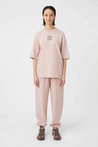 Clothing: Cinzia Tee // Dusty Rose