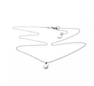 Clothing: Stolen Heart Necklace