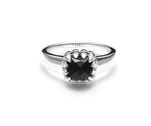 Baby Claw Ring // Onyx