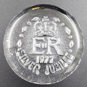 ER II Silver Jubilee - Glass Paperweight