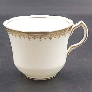 Collingwood - Gold Filigree Rim, 4110 - Cup