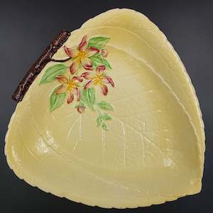 Kitchenware: Carlton Ware - Apple Blossom, Yellow - 1617/9 Triangular Tray