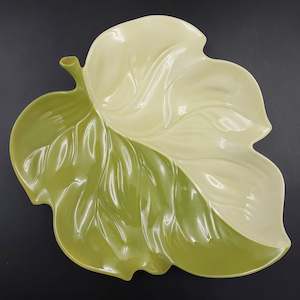 Carlton Ware - Leaf Twin Tone, Chartreuse - 2367/9 Tray