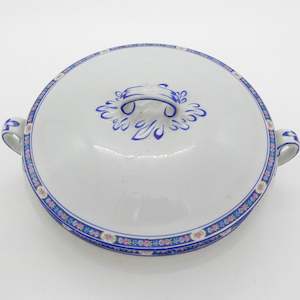 A J Wilkinson - Blue Band with Mini Pink Roses - Lidded Serving Dish