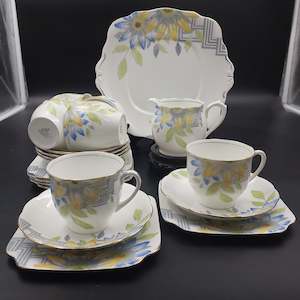 Bell China - Yellow and Blue Flowers - 20-piece Tea Set