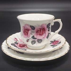 Kitchenware: James Kent - Pink Roses 8245 - Trio