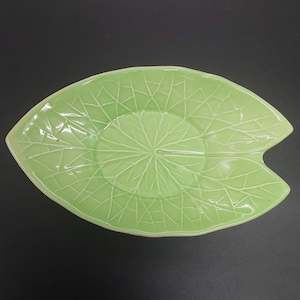 Shorter & Son - Lilypad - Underplate for Sauce Boat