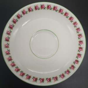 Tuscan - Ring of Roses - Saucer