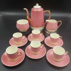 Kitchenware: Crown Lynn - Pink - 15-piece Coffee Set