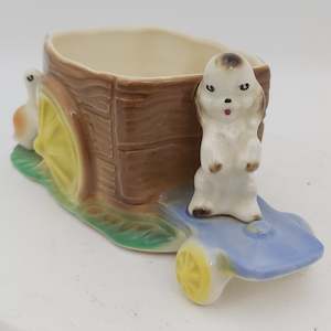 Hornsea - Wagon with Turtle and Dog - Posy Vase - VINTAGE