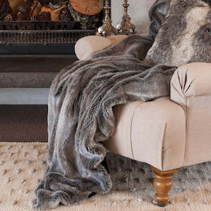 Luxury Imitation Fur Throw - Silver Marten