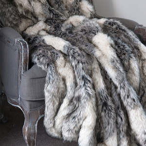 Luxury Imitation Fur Throw - Mountain Wolf