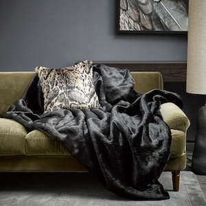 Luxury Imitation Fur Throw - Black Panther