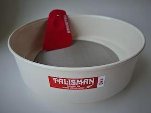 Fixed Mesh Hand Sieve With Spatula 80 Mesh Talisman