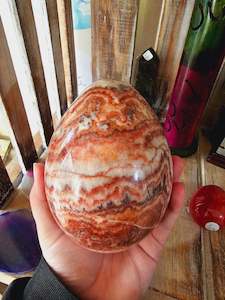 Jewellery: Large Pork Stone Egg