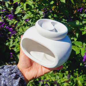 Jewellery: White Double Oil Burner