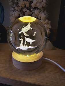 Jewellery: Glass Etched Sphere - Turtles