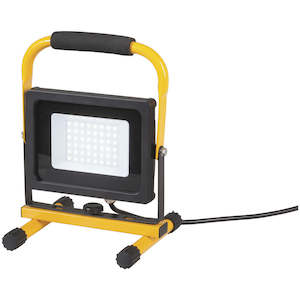 30W 240V LED Work Light (Pro# SL2867)