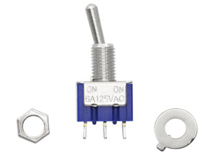 SPDT ON-ON Miniature Toggle Switch 6A 125VAC/ 2A 250VAC 2 Position 3 Pin - Solde…