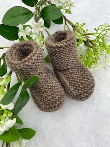 Baby wear: Garter Stitch "Stay On" Merino Baby Booties