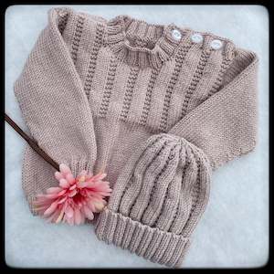 Baby wear: "Cleo" merino baby sweater set