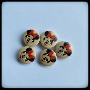 Baby wear: "Mouse" wooden baby buttons