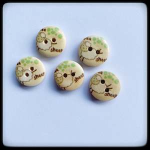 Baby wear: "Sheep" wooden baby buttons