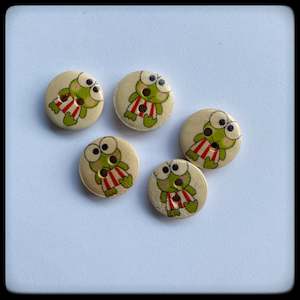 "Frogs" wooden baby buttons