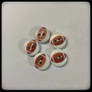 Baby wear: "Rugby" wooden baby buttons