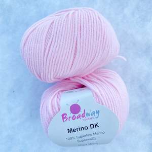 Broadway Merino DK - Soft Pink