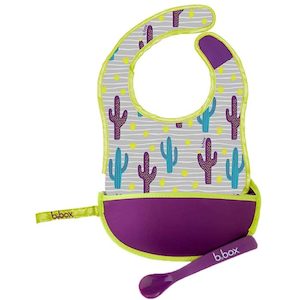 Baby wear: B Box – Travel Bib & Spoon