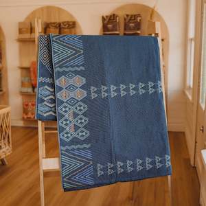 Gift: Awhi Company - Mahana Throw - Kahika