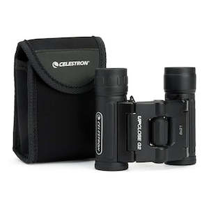 Hobby equipment and supply: Binoculars, 21mm, 8x21, upclose, Celestron