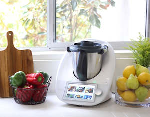 Thermomix TM6 + Free cutter, grater and $350 gift card*