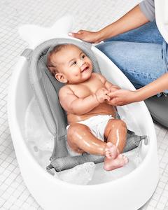 Skip Hop Moby Smart Sling 3-Stage Tub - White