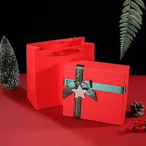 Christmas Gift Box + Carry Bag