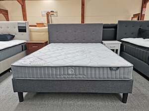 Furniture: Econ Bonnel Innerspring Mattress in Single/ King Single/ Double/ Queen from