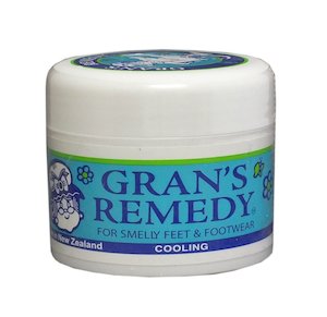 Chemist shop - pharmacy: GRANS Remedy Foot Powder Cooling 50g