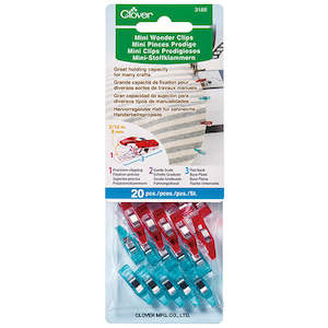 Craft material and supply: Clover 3188 - Mini Wonder Clips, set of 20 in red and blue