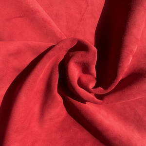 2208 | Calf Suede | Red | Avg. 15 sq.ft | 1.6mm | From $138