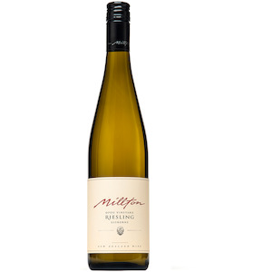 MILTON Opou Riesling 2022