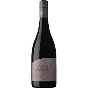 Liquor store: NAUTILUS Southern Valleys Pinot Noir 2020