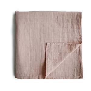 Gift: Mushie Swaddle - Blush